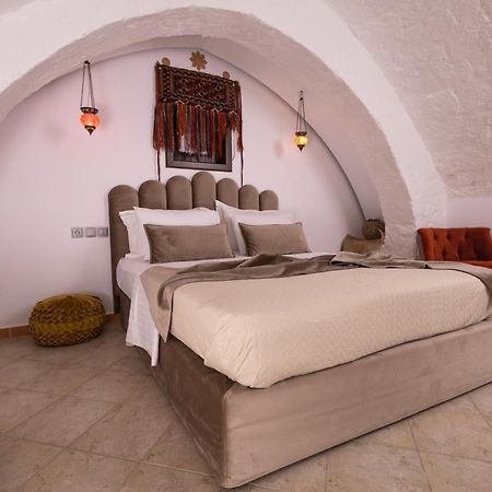 April Luxury Suites (Adults Only) Rhodes City Exteriör bild