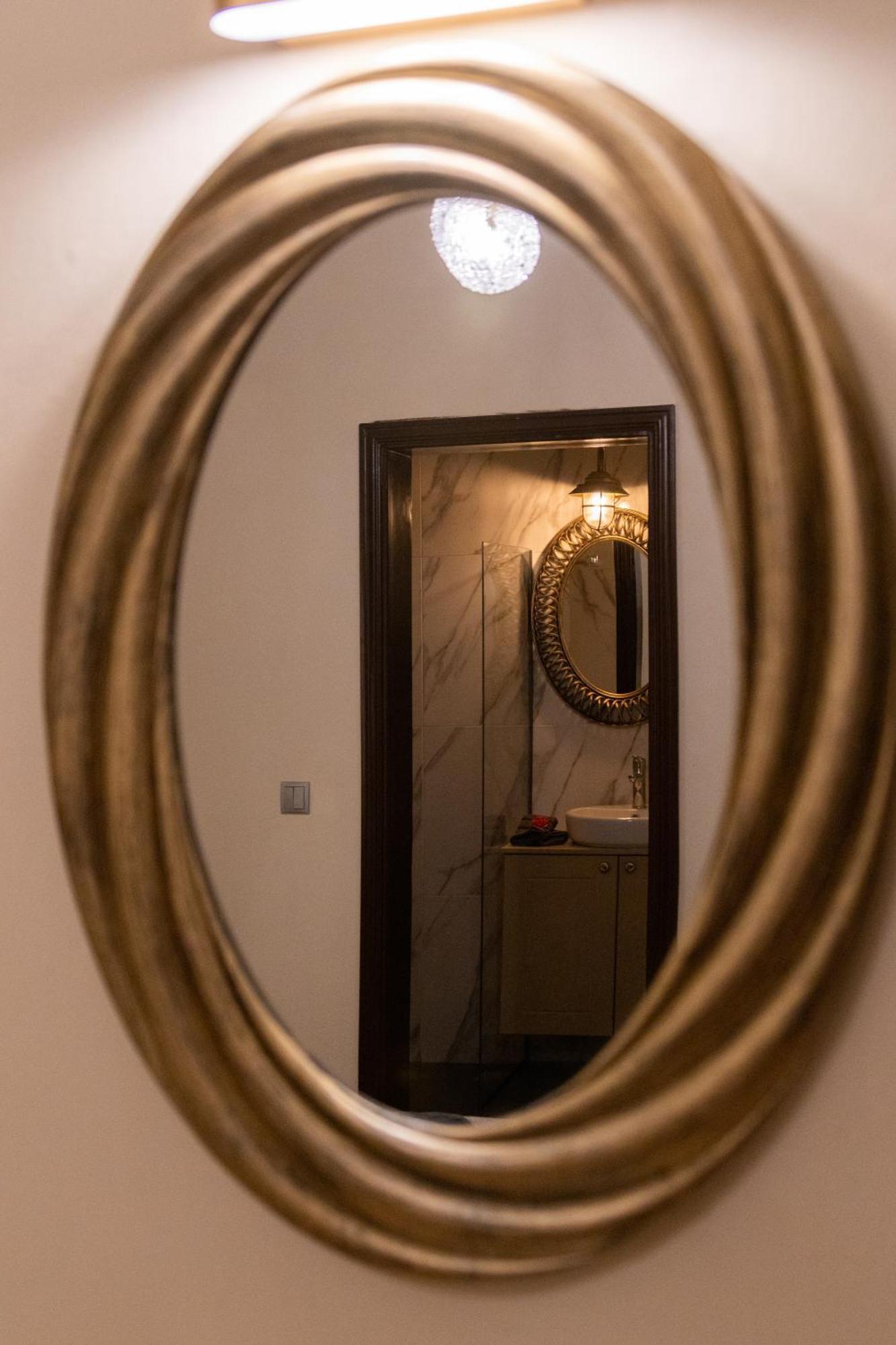 April Luxury Suites (Adults Only) Rhodes City Rum bild