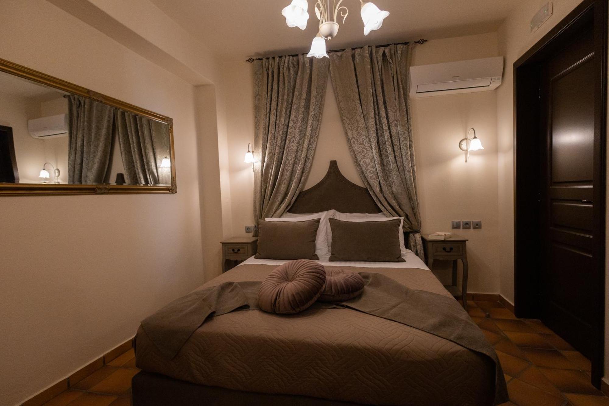 April Luxury Suites (Adults Only) Rhodes City Rum bild